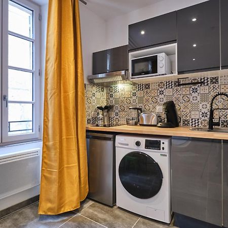 Place Carnot - Studio Tout Equipe Avec Jacuzzi Proche Toutes Commodites Carcassonne Exteriör bild