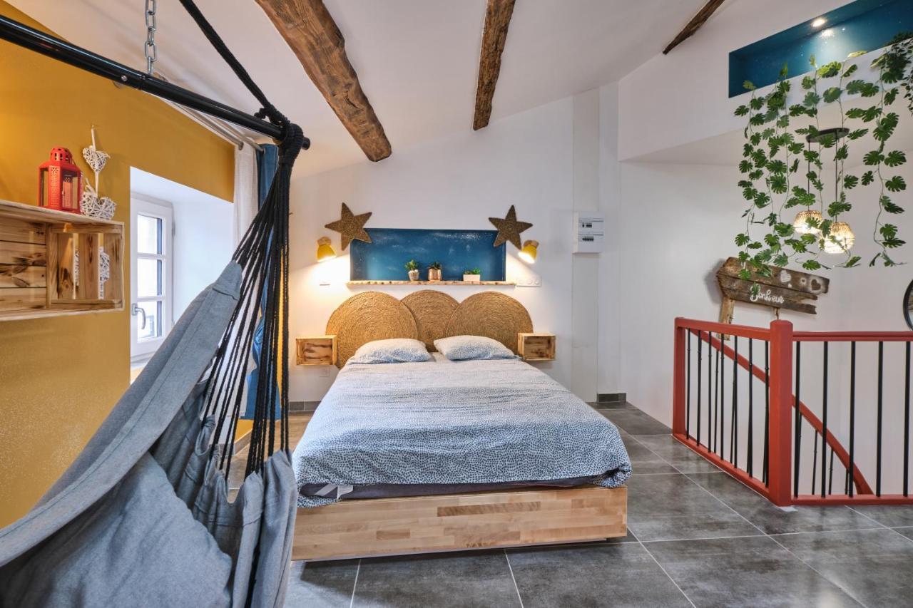 Place Carnot - Studio Tout Equipe Avec Jacuzzi Proche Toutes Commodites Carcassonne Exteriör bild