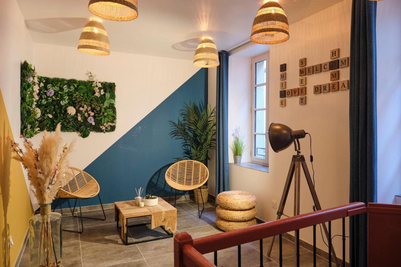 Place Carnot - Studio Tout Equipe Avec Jacuzzi Proche Toutes Commodites Carcassonne Exteriör bild