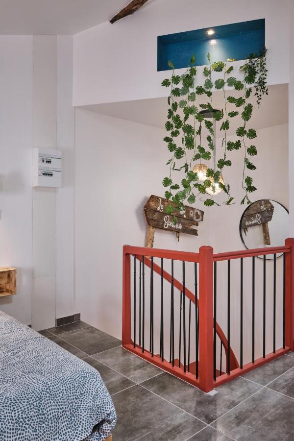 Place Carnot - Studio Tout Equipe Avec Jacuzzi Proche Toutes Commodites Carcassonne Exteriör bild